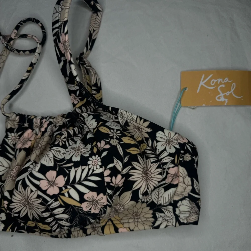 Kona Sol bikini top